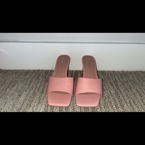 💗Pink sandals💗